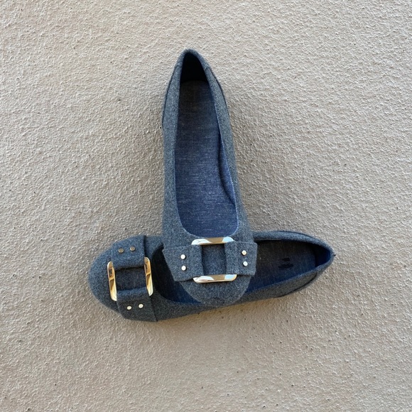 Chic flats - Picture 2 of 3